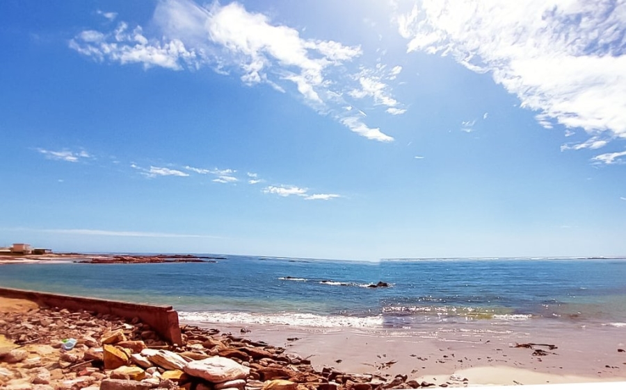 4 Bedroom Property for Sale in Port Nolloth Northern Cape
